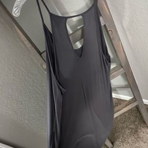 Keyhole back tank ⭐️